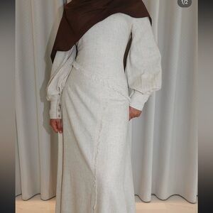 Selling the Lila Linen Batul The Collection dress, size M